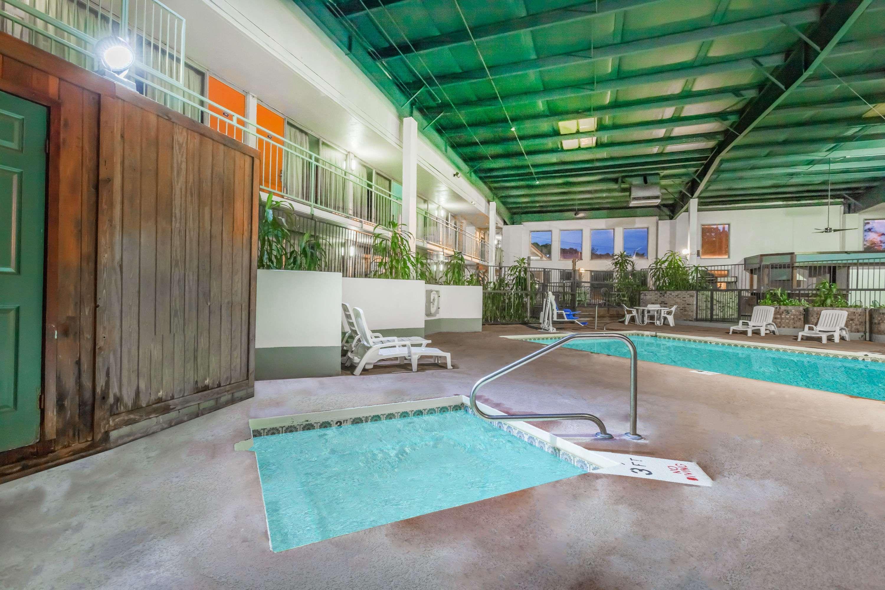Howard Johnson By Wyndham Conway Exteriér fotografie