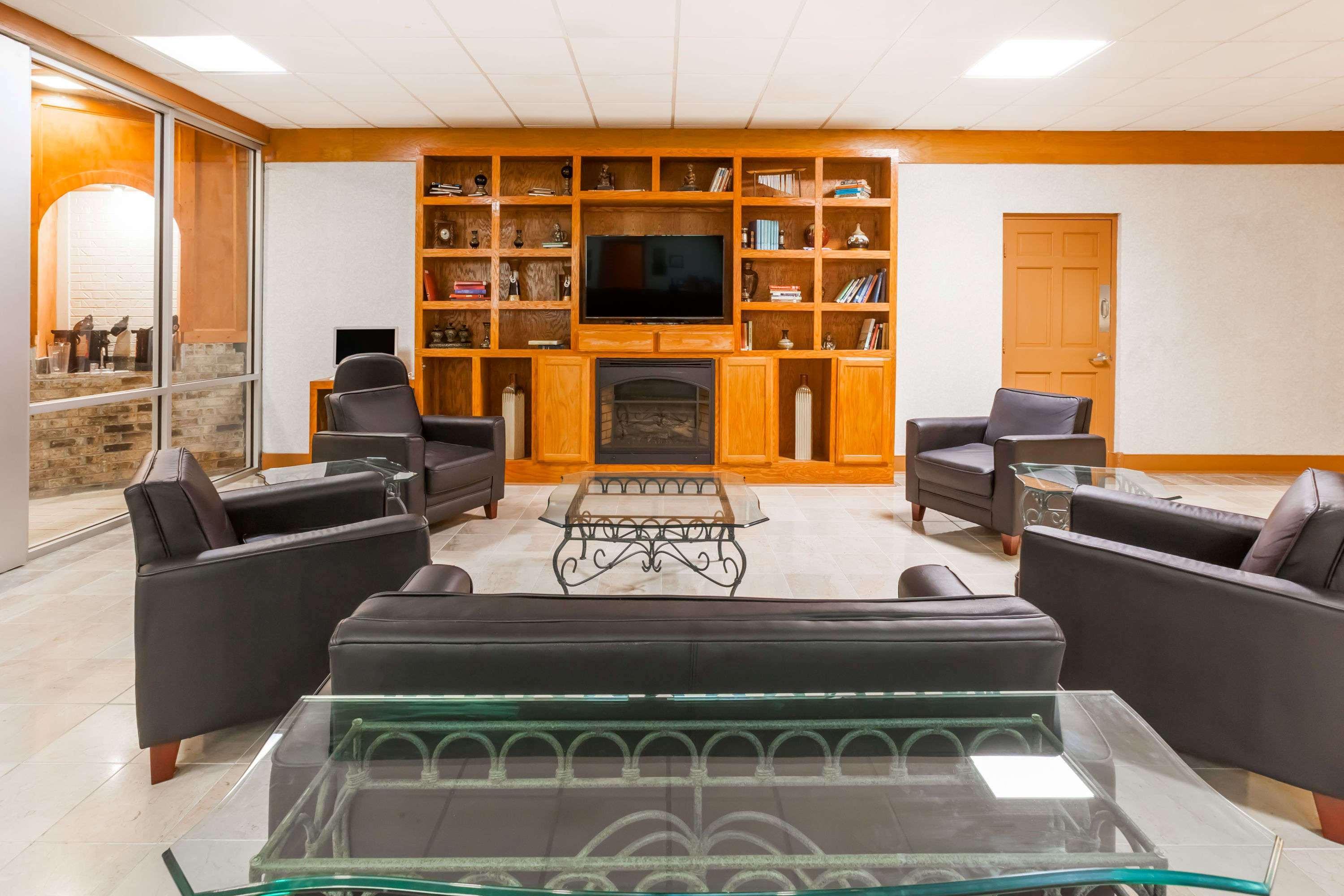 Howard Johnson By Wyndham Conway Exteriér fotografie